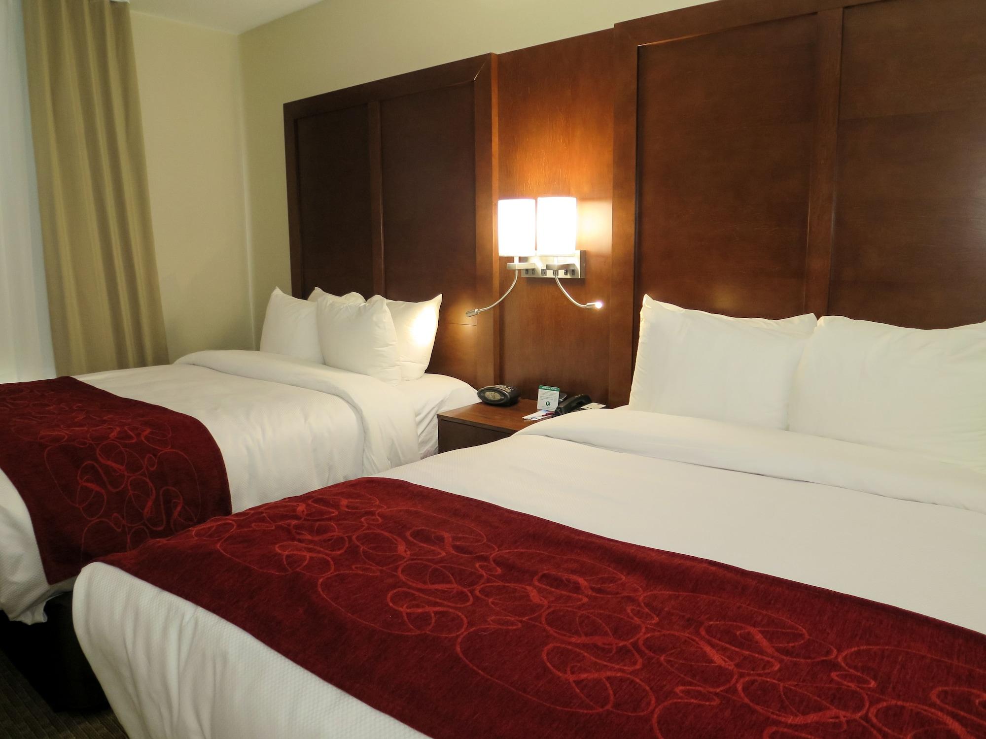 Comfort Suites Риджайна Экстерьер фото