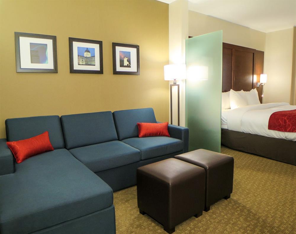 Comfort Suites Риджайна Экстерьер фото